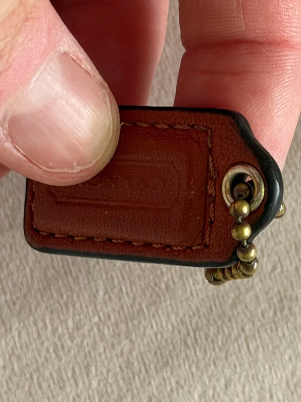 COACH Small Orange Leather Hangtag🧡